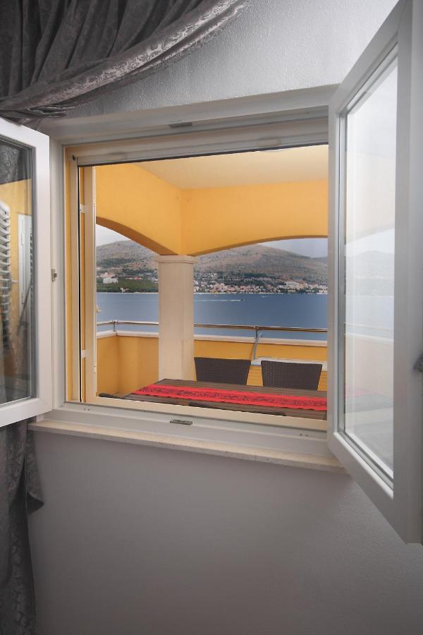 Lavanda Residence With Heated Pool Trogir Split Donji Okrug  Extérieur photo