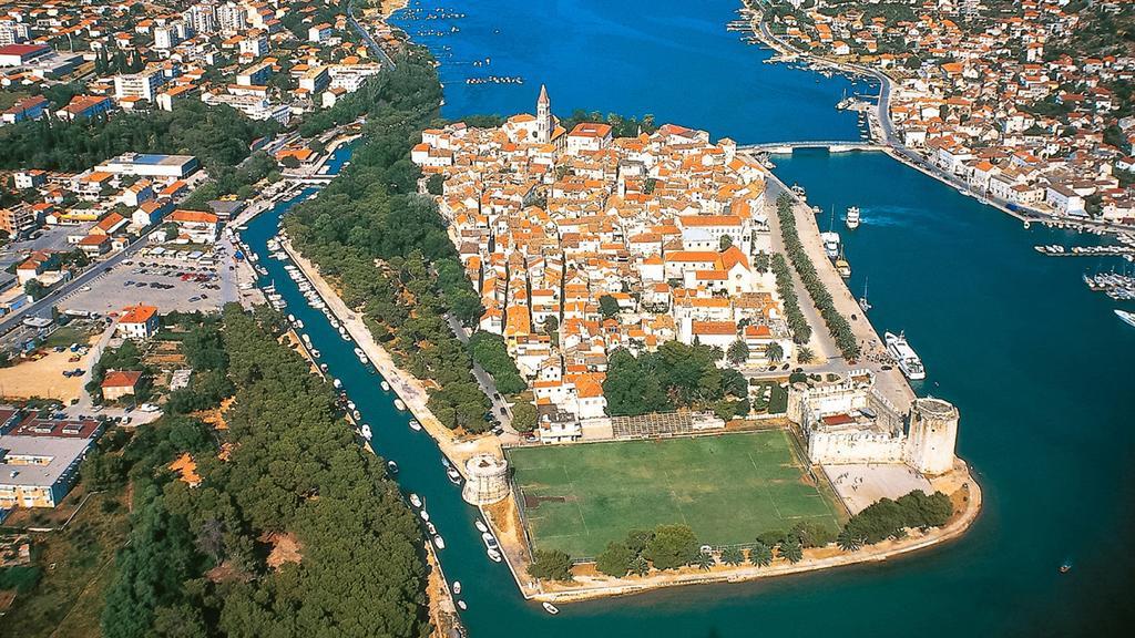 Lavanda Residence With Heated Pool Trogir Split Donji Okrug  Extérieur photo