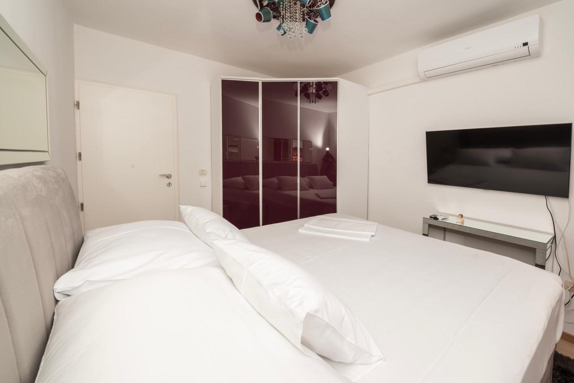 Lavanda Residence With Heated Pool Trogir Split Donji Okrug  Extérieur photo
