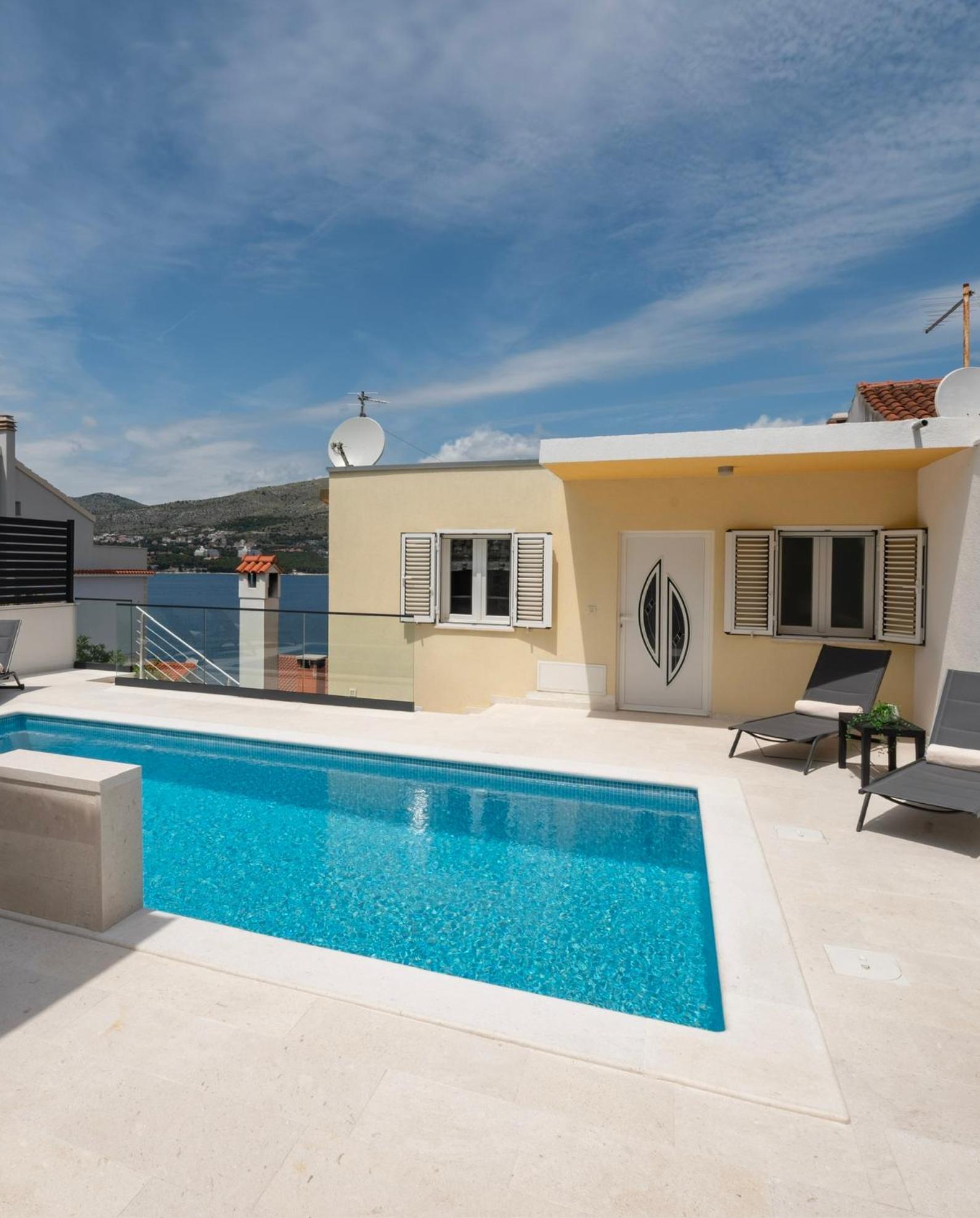 Lavanda Residence With Heated Pool Trogir Split Donji Okrug  Extérieur photo