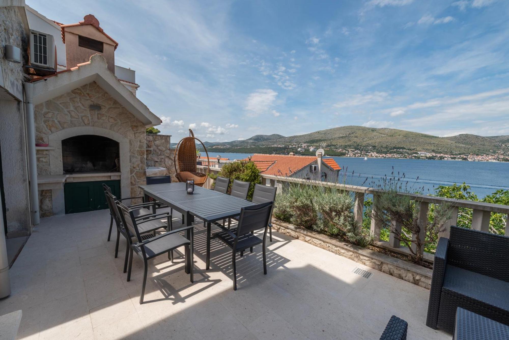 Lavanda Residence With Heated Pool Trogir Split Donji Okrug  Extérieur photo
