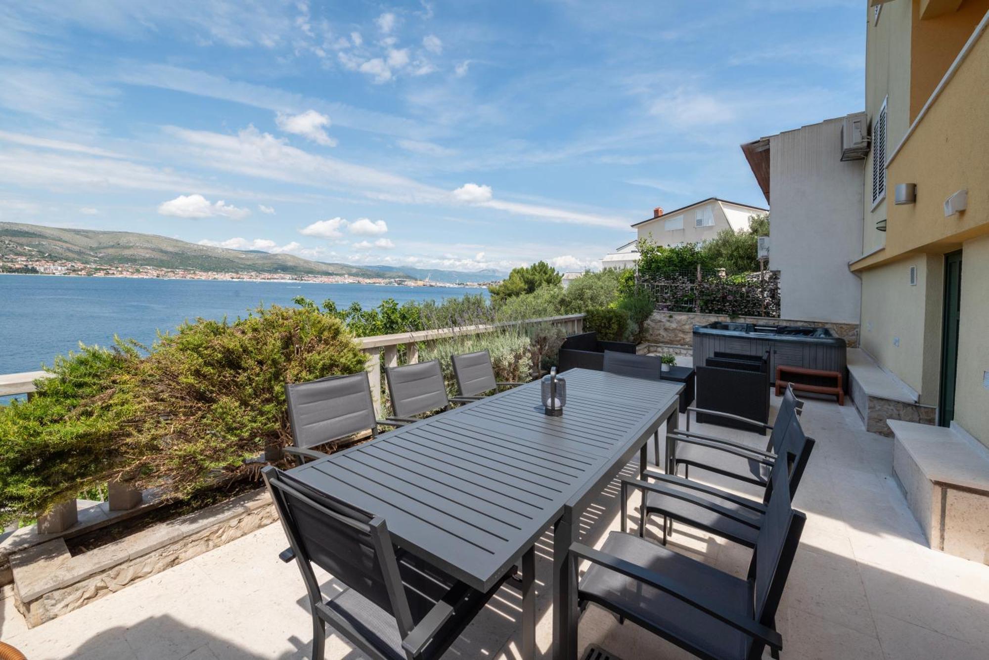 Lavanda Residence With Heated Pool Trogir Split Donji Okrug  Extérieur photo