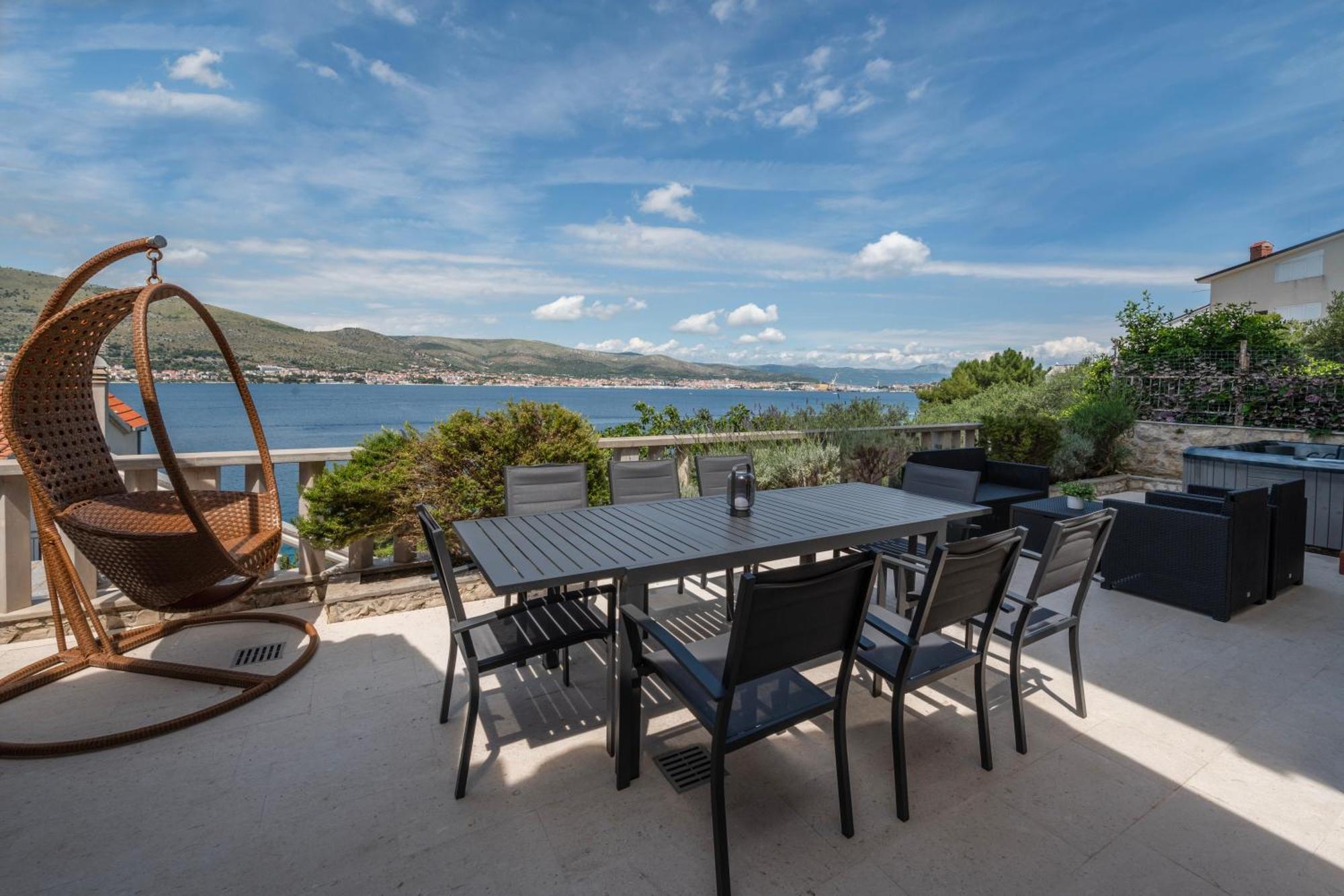 Lavanda Residence With Heated Pool Trogir Split Donji Okrug  Extérieur photo
