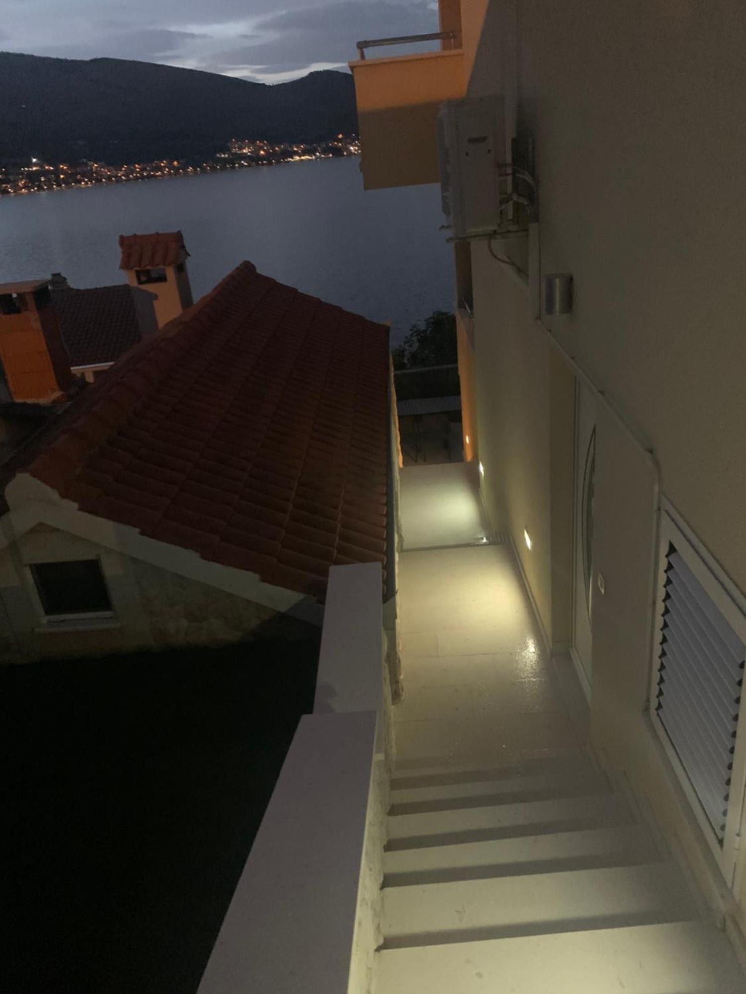 Lavanda Residence With Heated Pool Trogir Split Donji Okrug  Extérieur photo