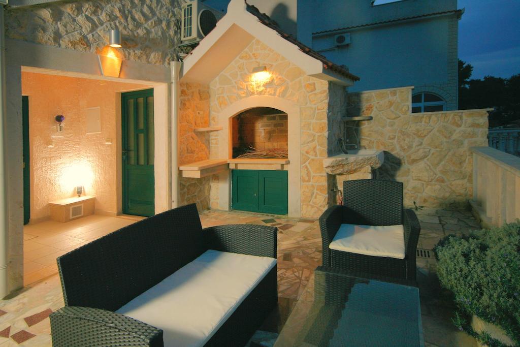Lavanda Residence With Heated Pool Trogir Split Donji Okrug  Extérieur photo